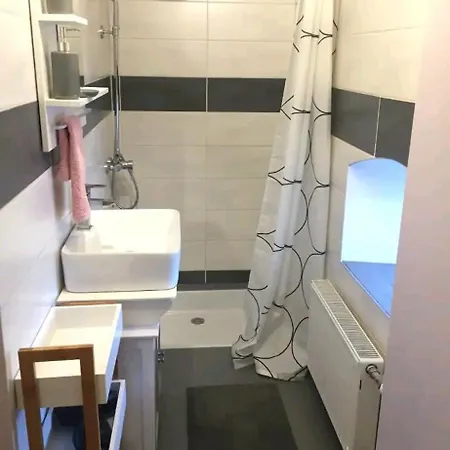 Dans Maison Individuelle - Proche Du Chemin De Stevenson * Le Puy-en-Velay