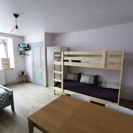 Dans Maison Individuelle - Proche Du Chemin De Stevenson Ubytování v soukromí Le Puy-en-Velay